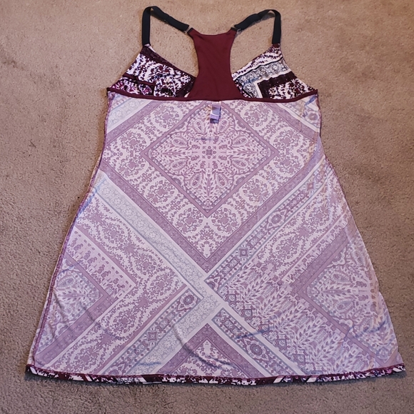 Patterned Halter Top Nightgown - Picture 5 of 7